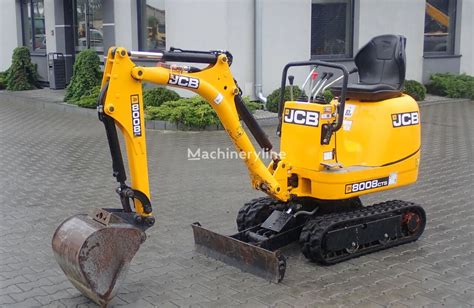 8008 CTS Mini Excavator 